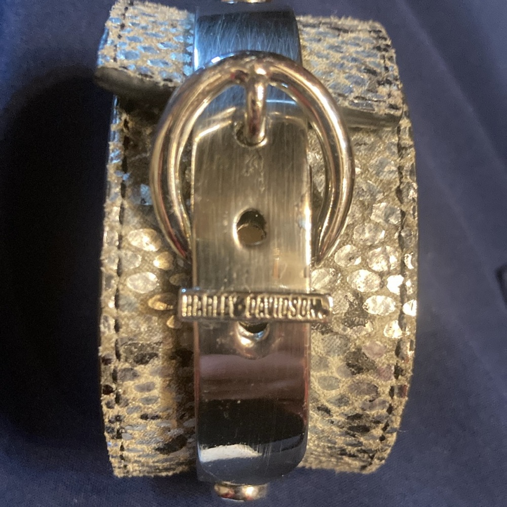 - Woman’s Harley Davidson 🐍 skin bracelet - Picture 2 of 4